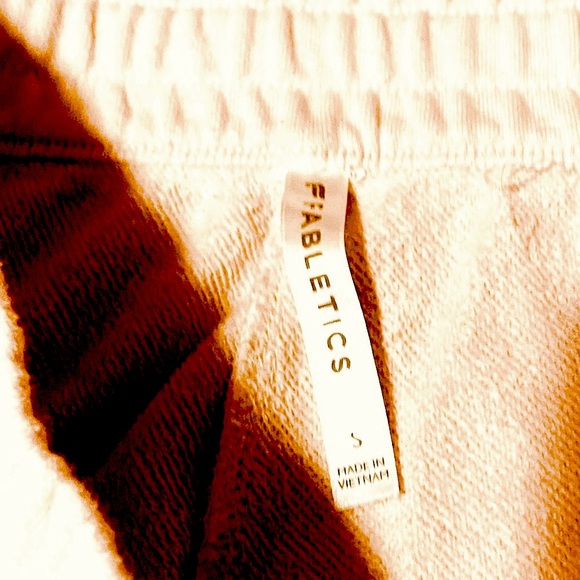 Fabletics sweatpants joggers Small peach Slim fitting with zipper pockets EUC - Picture 5 of 5